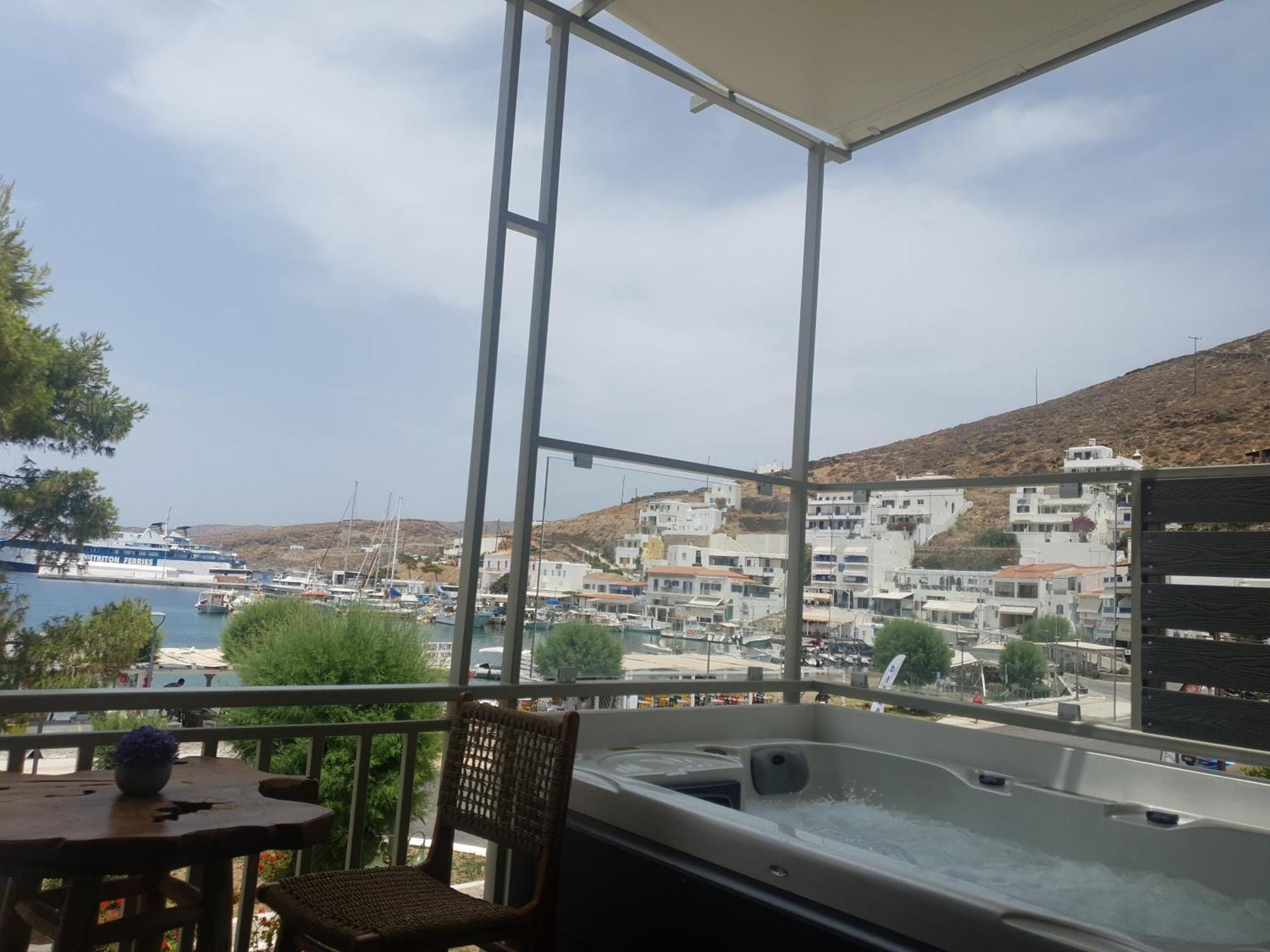 Sapphire Kythnos Suites Merichas Экстерьер фото