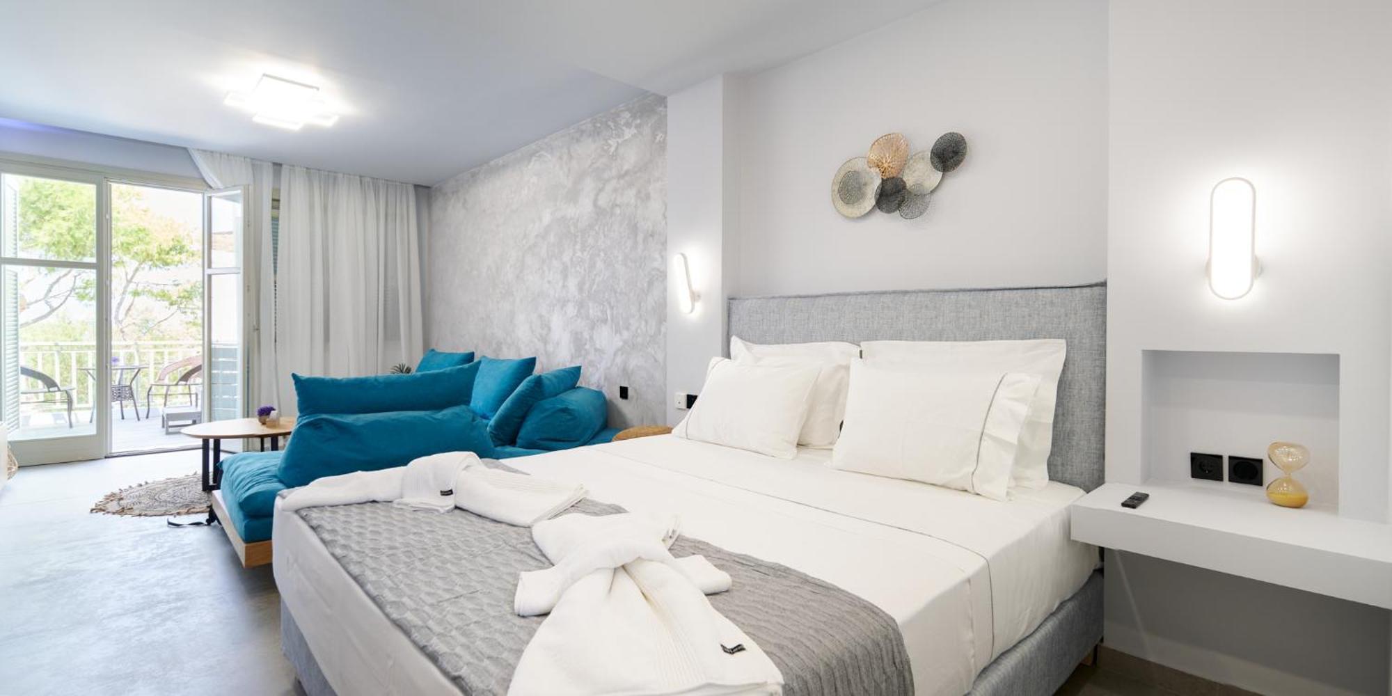 Sapphire Kythnos Suites Merichas Экстерьер фото